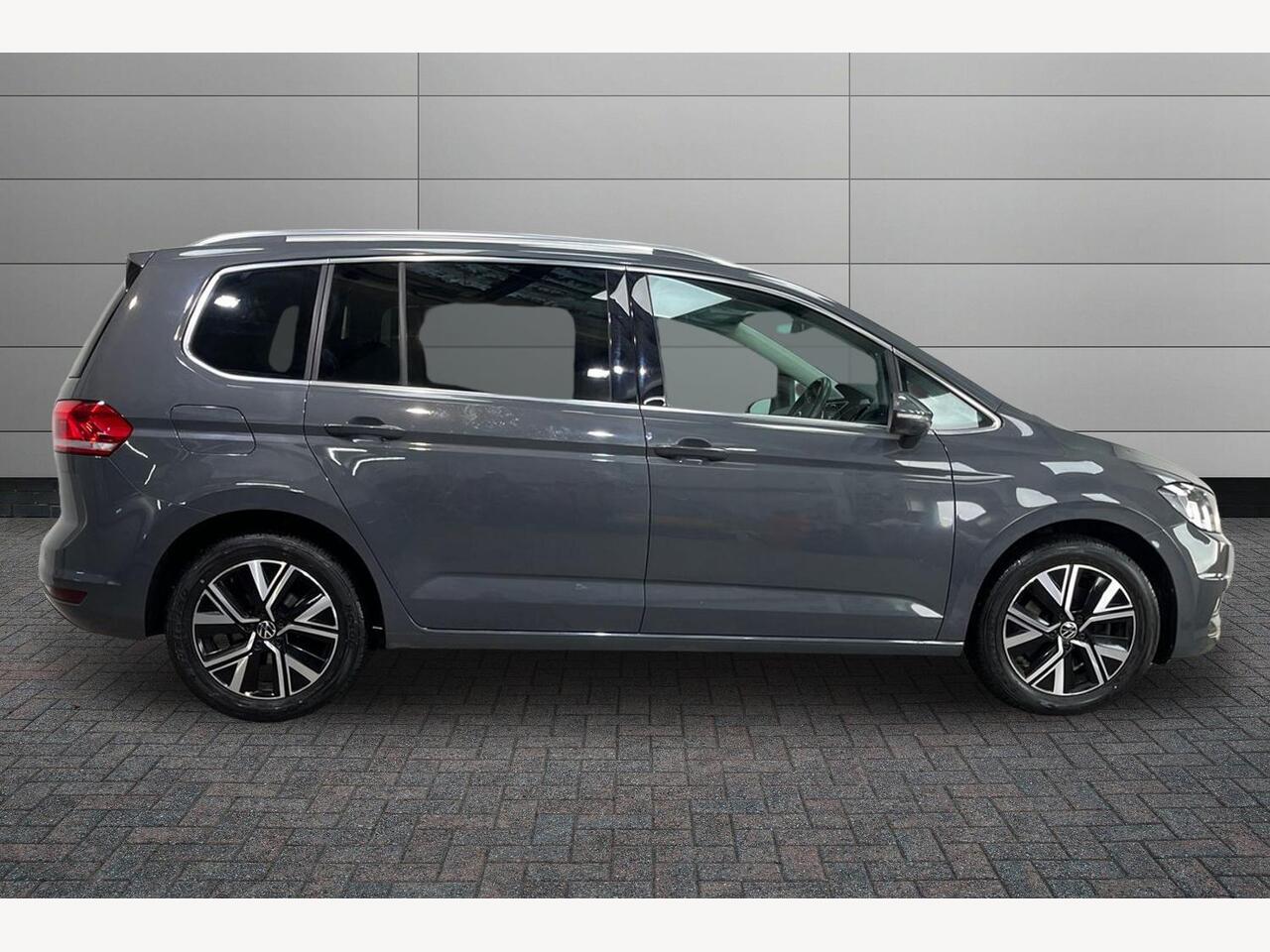 Used Volkswagen Touran 2022 for sale - 77885110: Photo 5