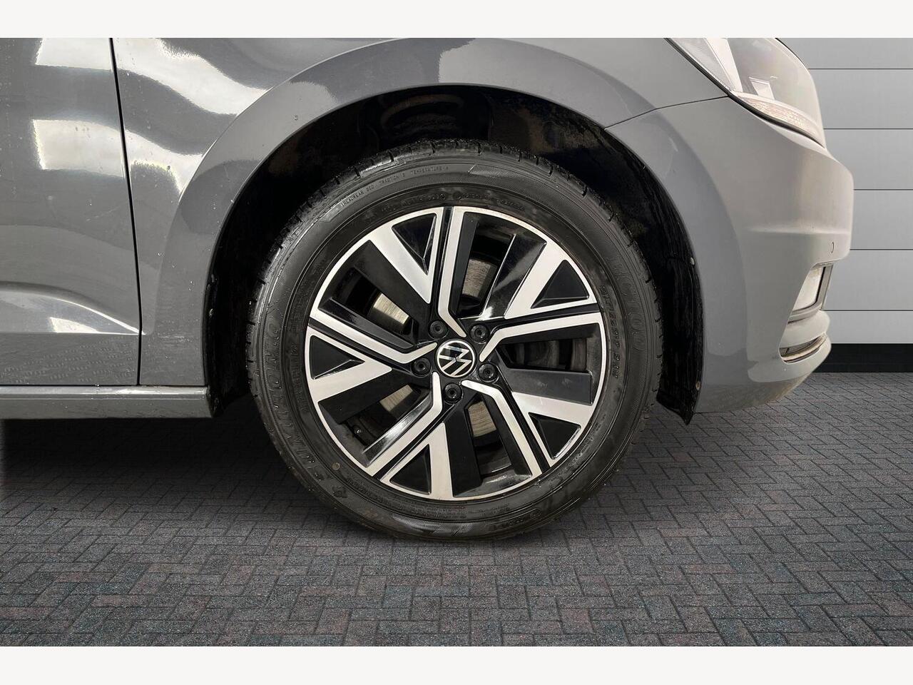 Used Volkswagen Touran 2022 for sale - 77885110: Photo 7