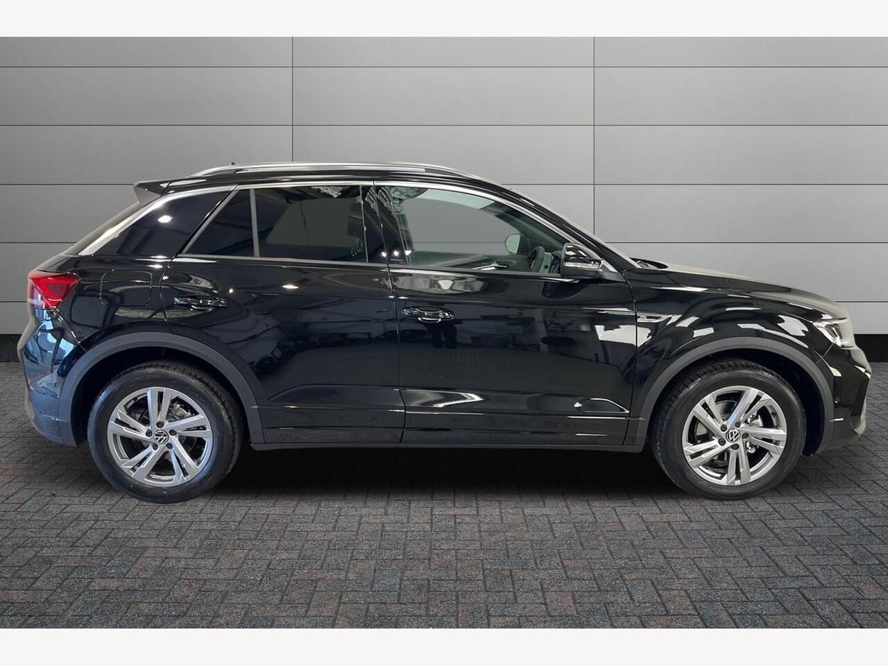 Used Volkswagen T-Roc 2025 for sale - 77423632: Photo 5