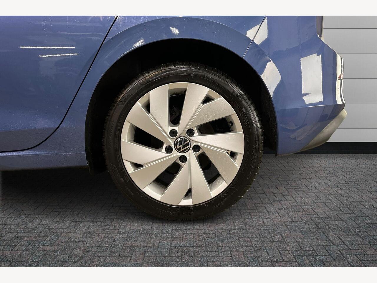 Used Volkswagen Golf 2024 for sale - 77528607: Photo 7