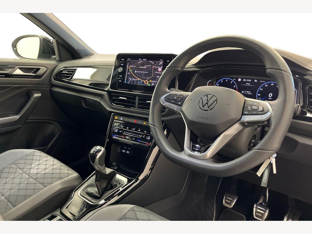 Used Volkswagen T-Roc 2025 for sale - 76679966: Photo 8