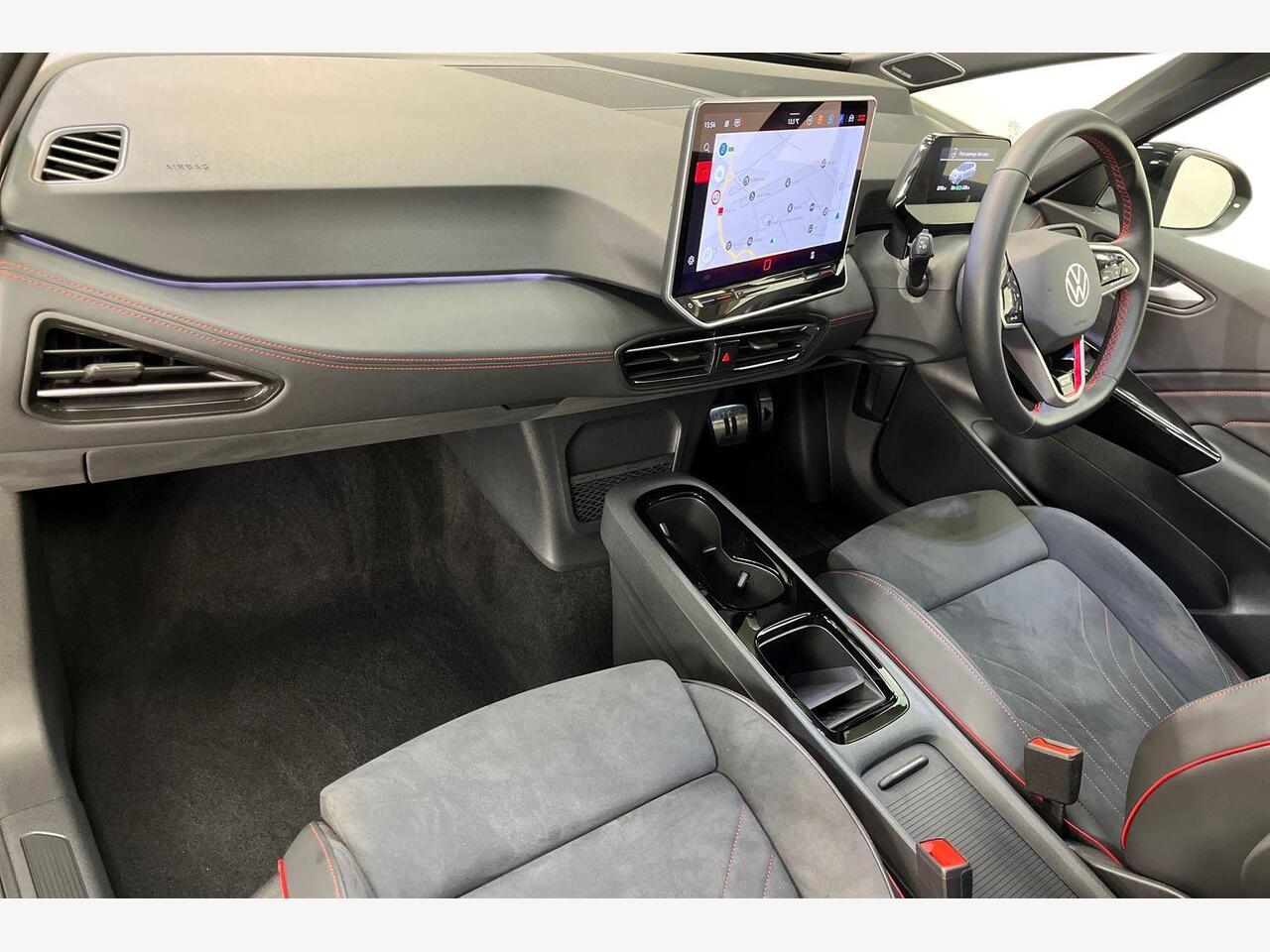 Used Volkswagen ID.3 2025 for sale - 76679219: Photo 2