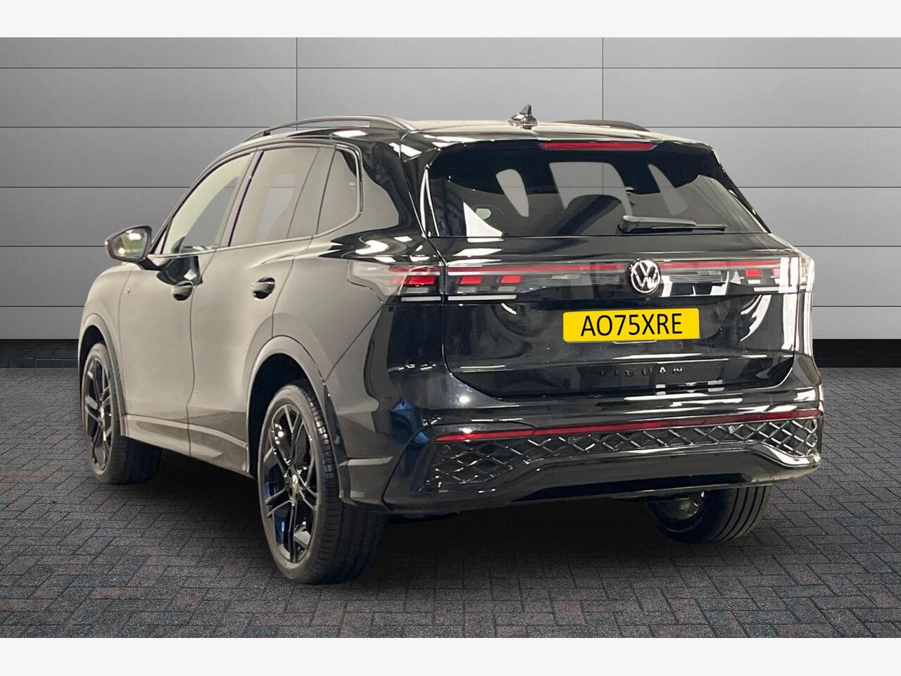 Used Volkswagen Tiguan 2026 for sale - 77257874: Photo 3