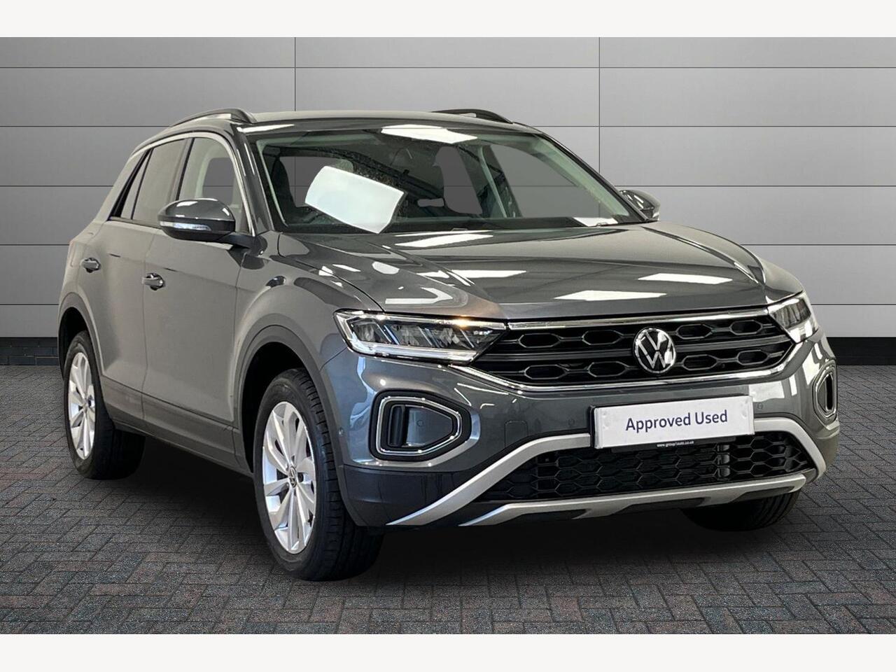 Used Volkswagen T-Roc 2025 for sale - 76679735: Photo 1