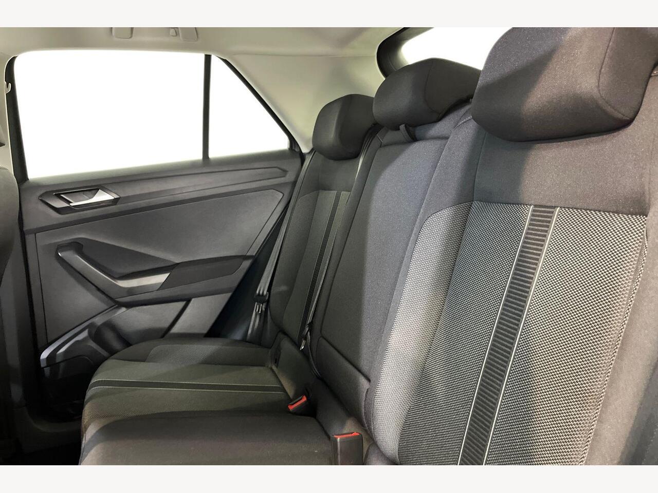 Used Volkswagen T-Roc 2025 for sale - 76679735: Photo 10