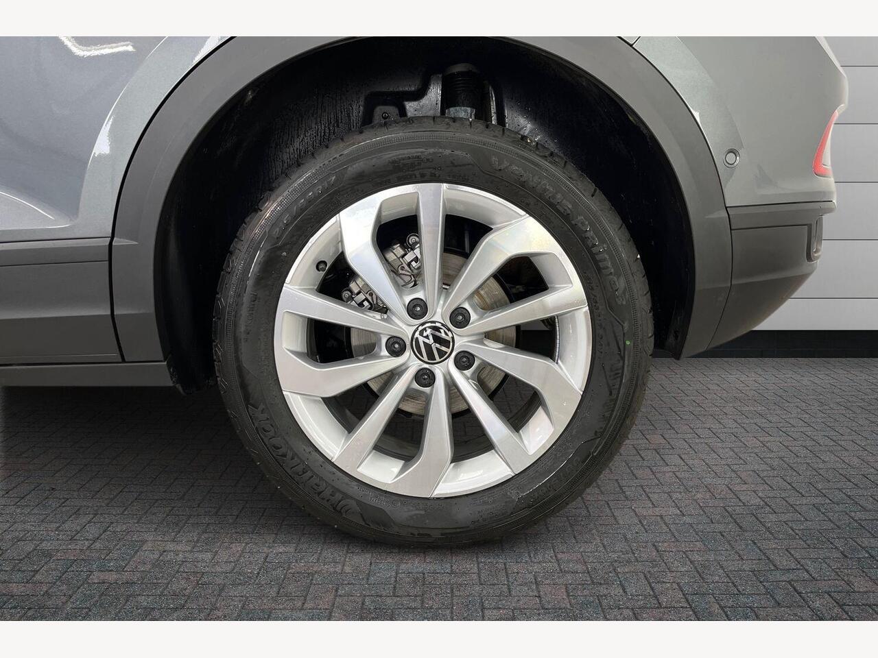 Used Volkswagen T-Roc 2025 for sale - 76679735: Photo 7