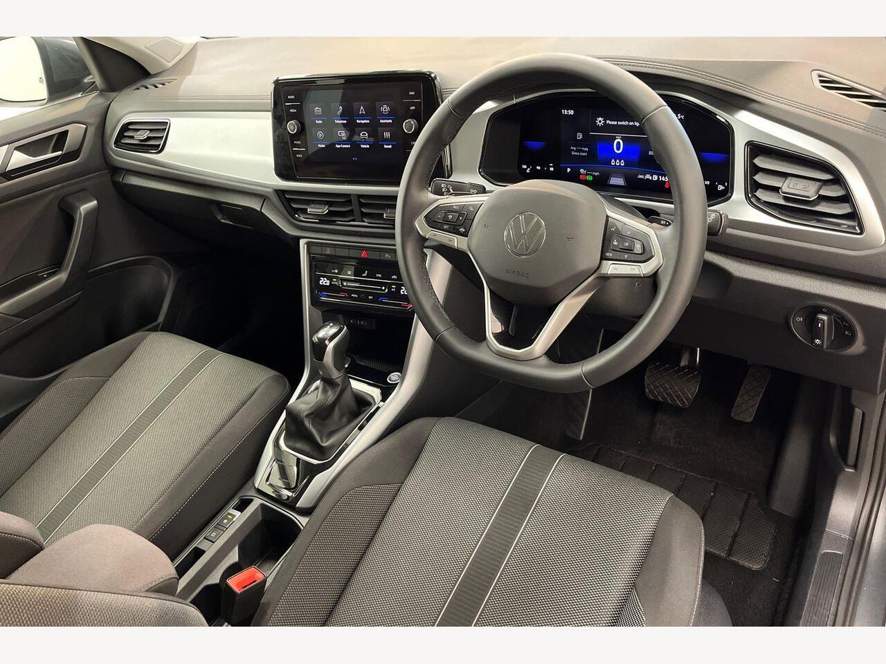 Used Volkswagen T-Roc 2025 for sale - 76679735: Photo 8