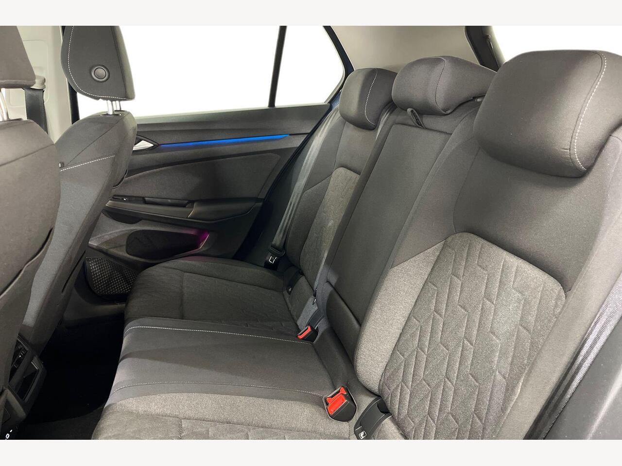 Used Volkswagen Golf 2024 for sale - 77630103: Photo 10