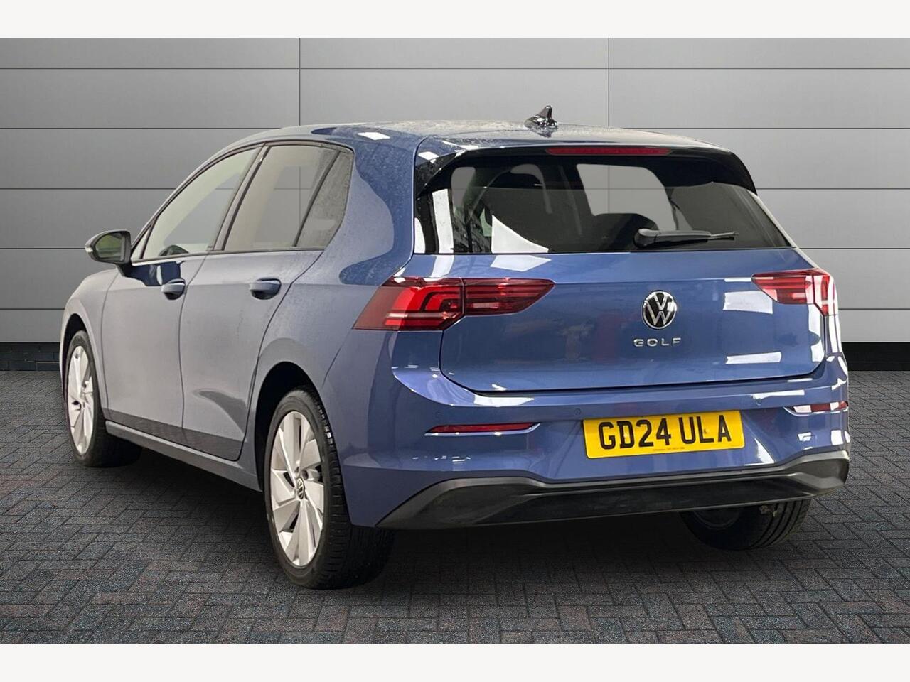 Used Volkswagen Golf 2024 for sale - 77630103: Photo 3