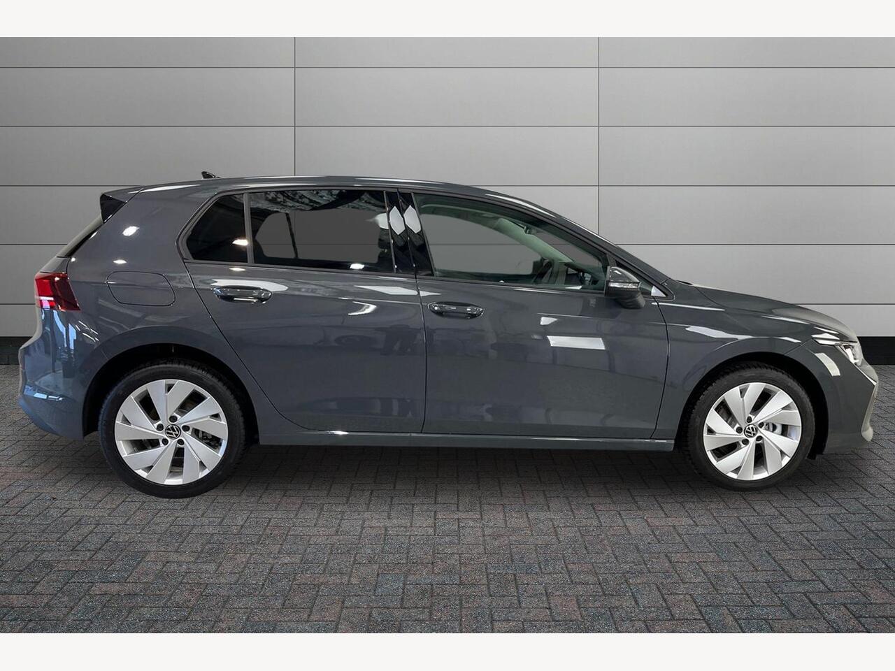 Used Volkswagen Golf 2025 for sale - 76678350: Photo 5