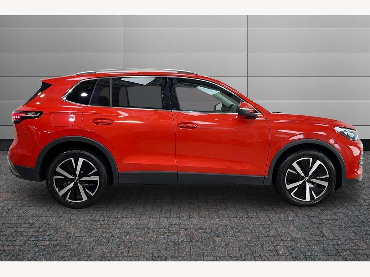 Used Volkswagen Tiguan 2024 for sale - 77280958: Photo 5