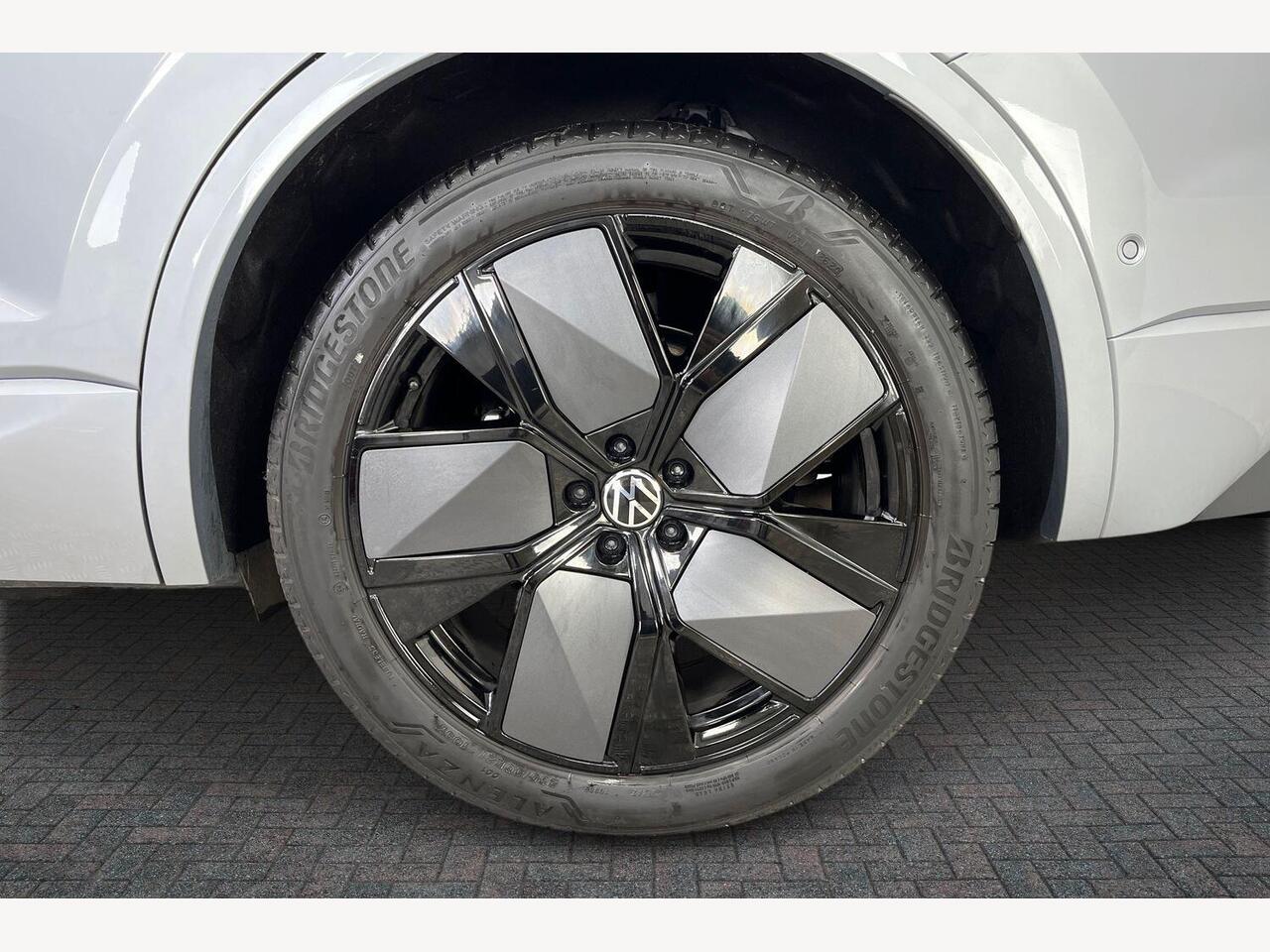 Used Volkswagen Touareg 2025 for sale - 76787917: Photo 7