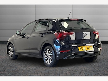 Used Volkswagen Polo 2023 for sale - 76660608: Photo