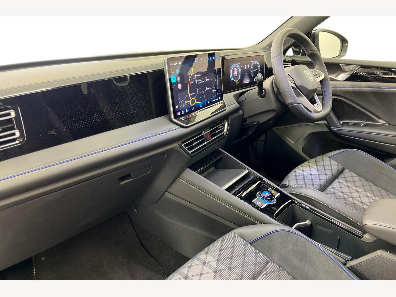 Used Volkswagen Tiguan 2025 for sale - 76679146: Photo 2