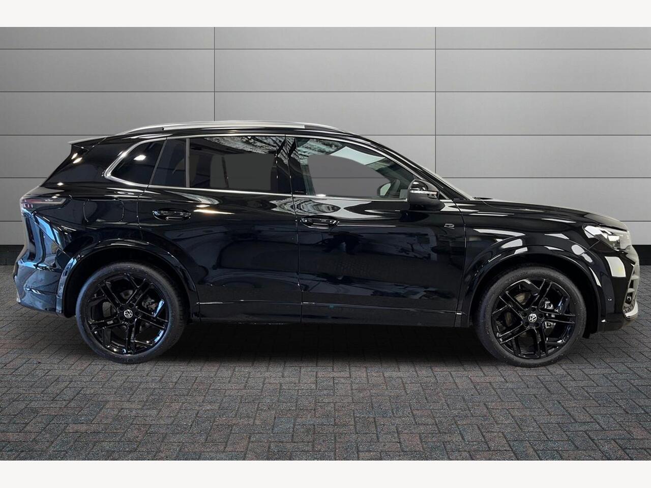 Used Volkswagen Tiguan 2025 for sale - 76679146: Photo 5