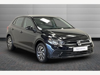 Used Volkswagen Polo 2025 for sale - 76266448: Photo