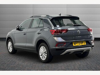 Used Volkswagen T-Roc 2024 for sale - 77457667: Photo
