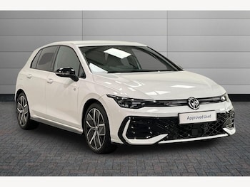 Used Volkswagen Golf 2025 for sale - 77307182: Photo