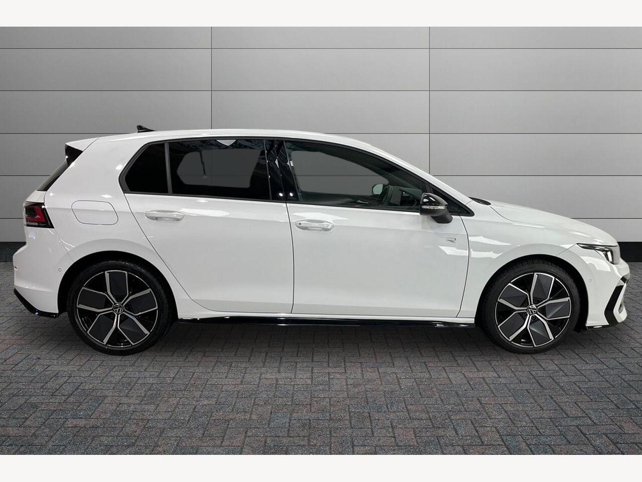 Used Volkswagen Golf 2025 for sale - 77307182: Photo 5