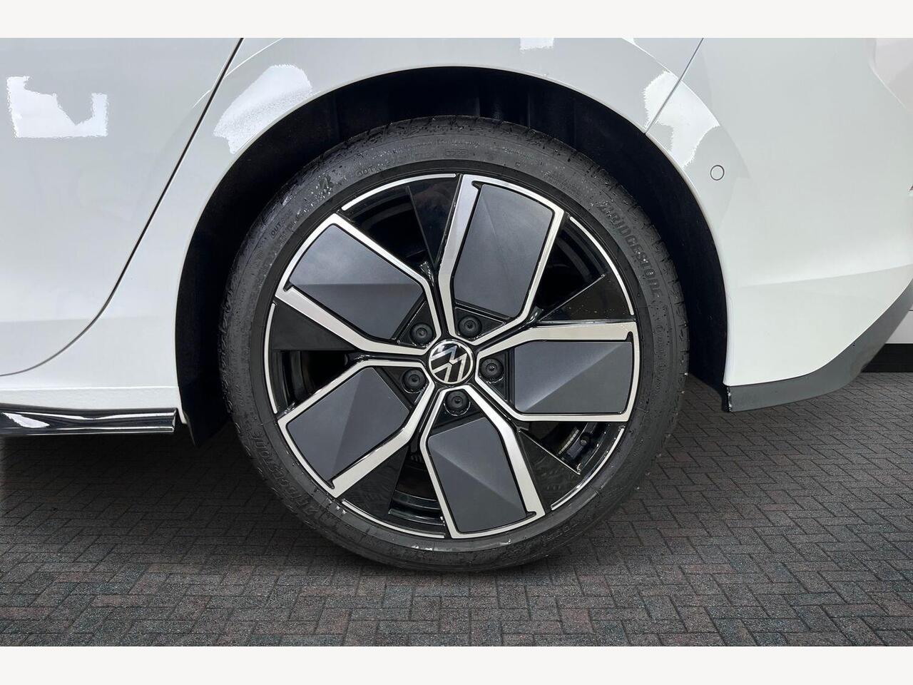 Used Volkswagen Golf 2025 for sale - 77307182: Photo 7