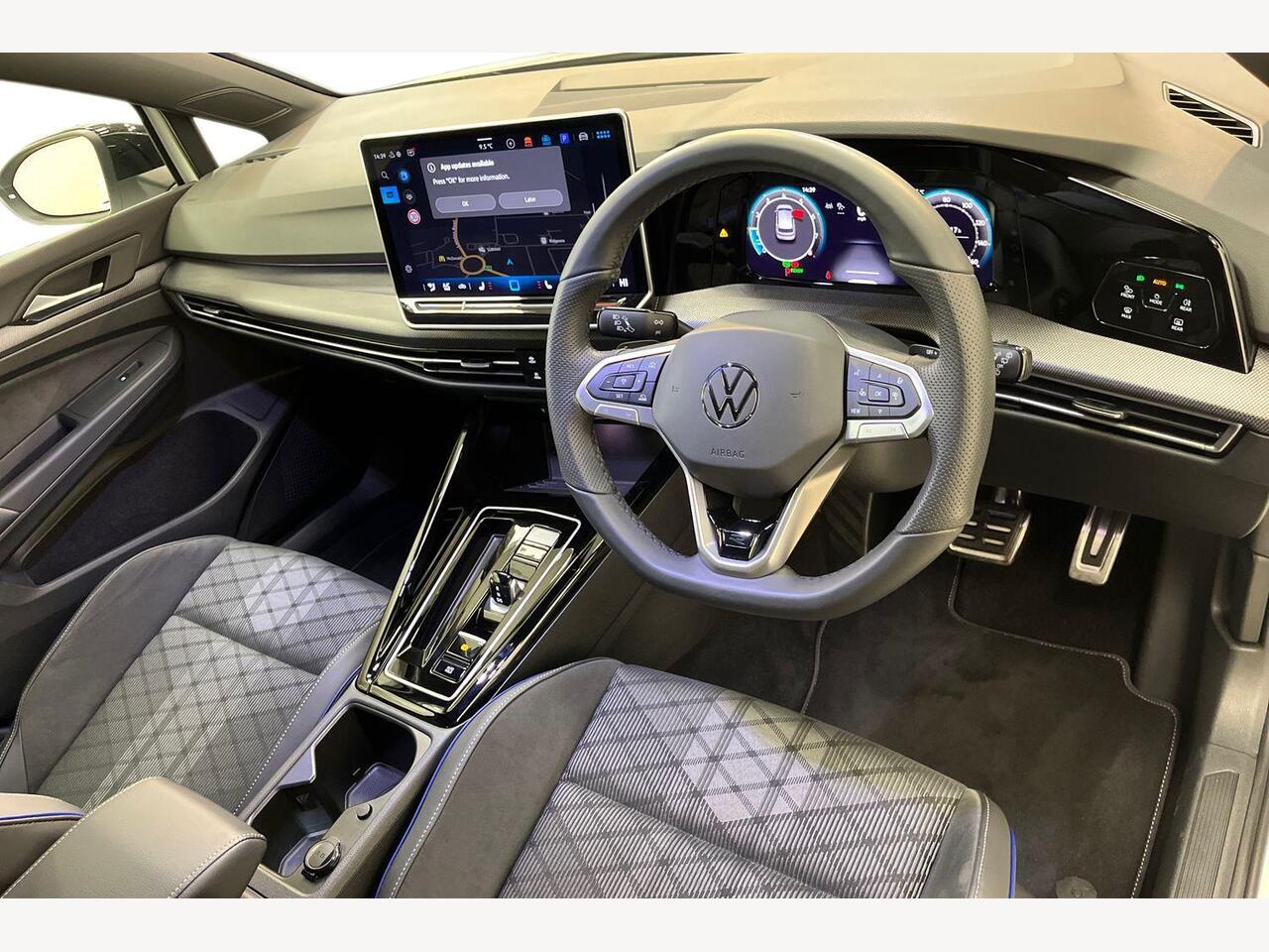 Used Volkswagen Golf 2025 for sale - 77307182: Photo 8