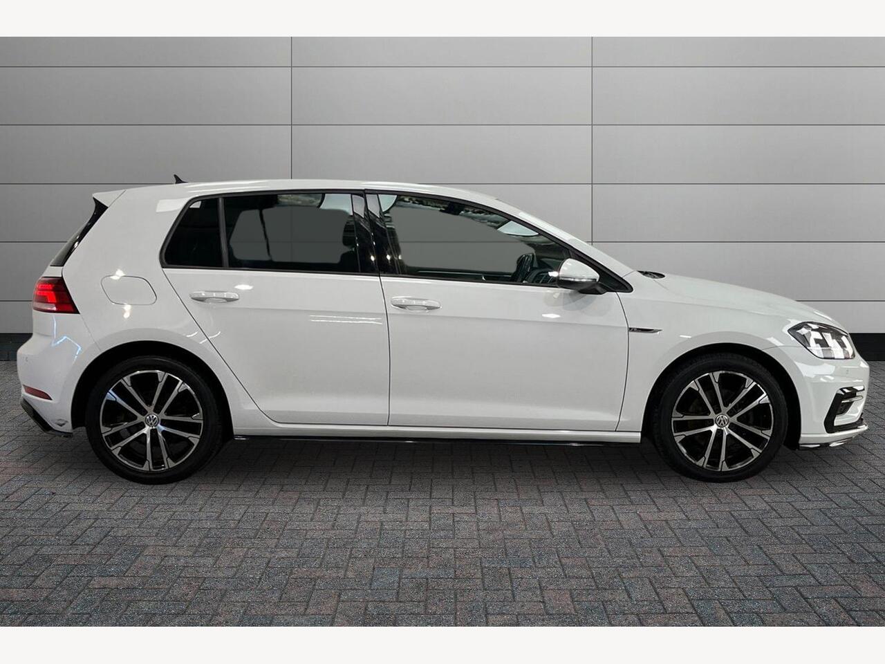Used Volkswagen Golf 2018 for sale - 78036573: Photo 5