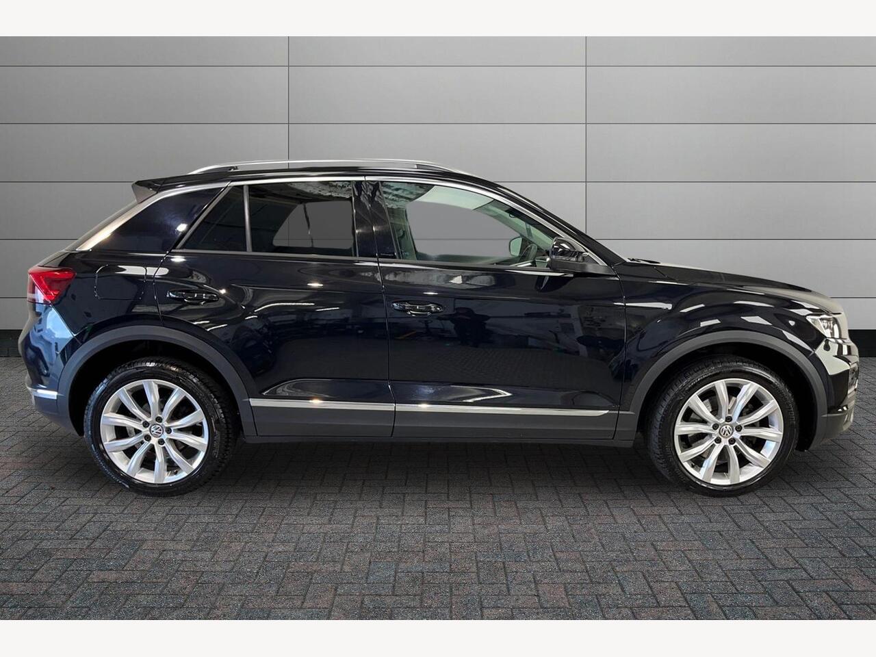 Used Volkswagen T-Roc 2020 for sale - 76680941: Photo 5