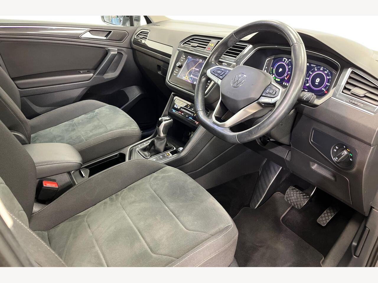 Used Volkswagen Tiguan 2021 for sale - 77132869: Photo 10