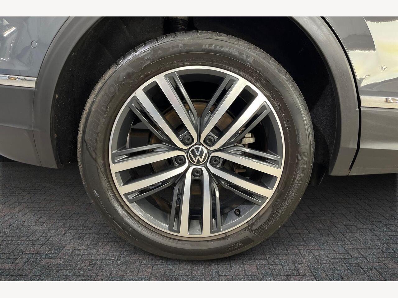 Used Volkswagen Tiguan 2021 for sale - 77132869: Photo 9