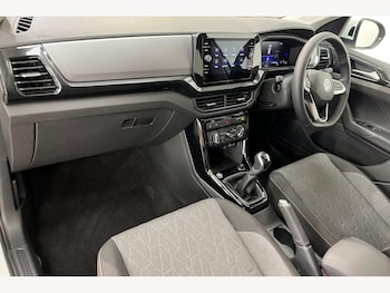 Used Volkswagen T-Cross 2025 for sale - 76692480: Photo