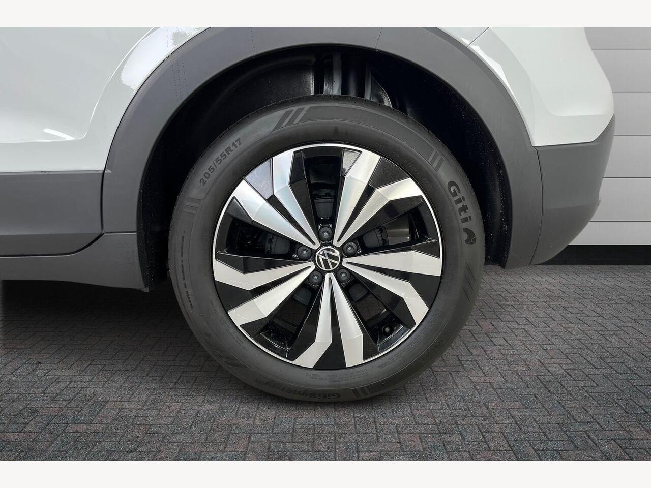 Used Volkswagen T-Cross 2025 for sale - 76692480: Photo 7