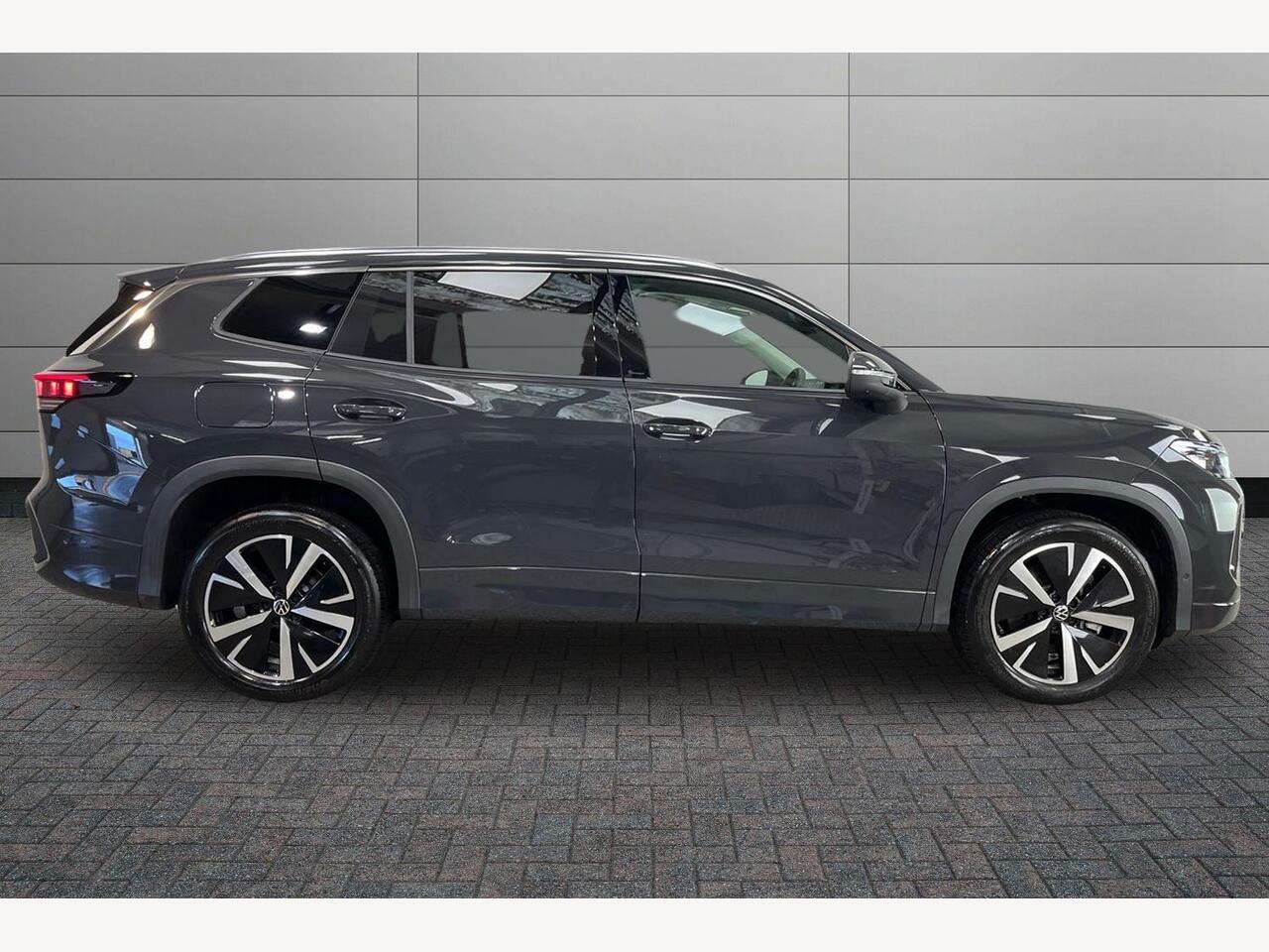 Used Volkswagen Tiguan 2025 for sale - 78005514: Photo 6