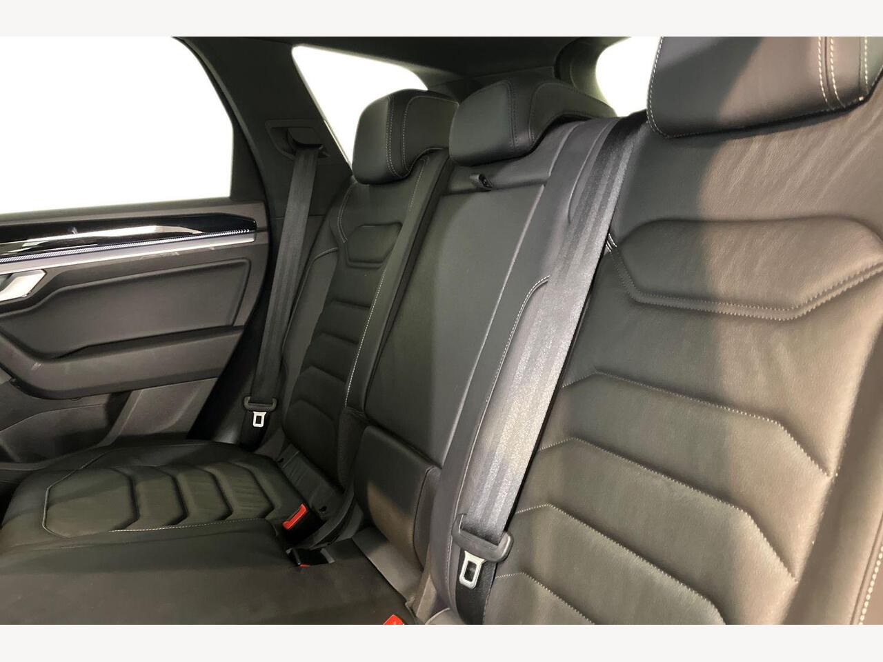 Used Volkswagen Touareg 2025 for sale - 76680531: Photo 10