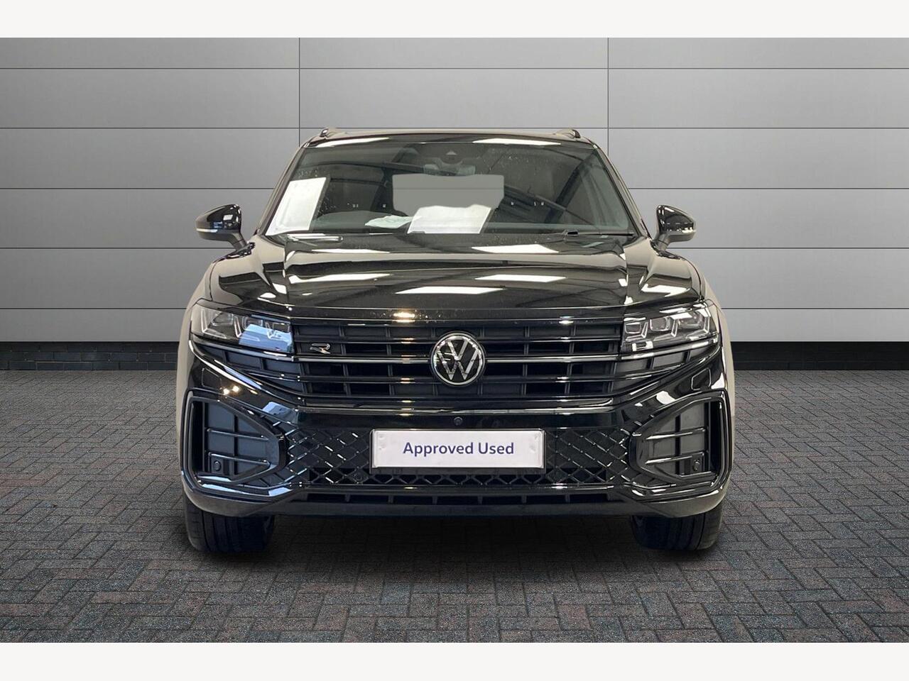 Used Volkswagen Touareg 2025 for sale - 76680531: Photo 9