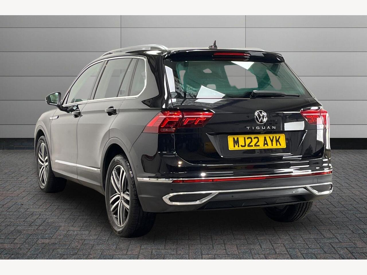 Used Volkswagen Tiguan 2022 for sale - 77528745: Photo 3