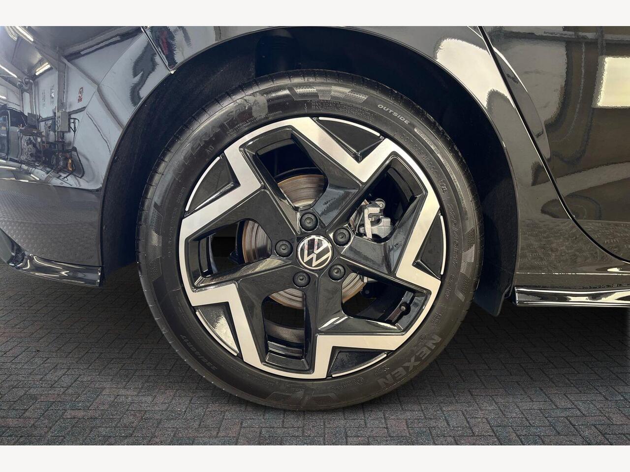 Used Volkswagen Golf 2025 for sale - 76679760: Photo 7