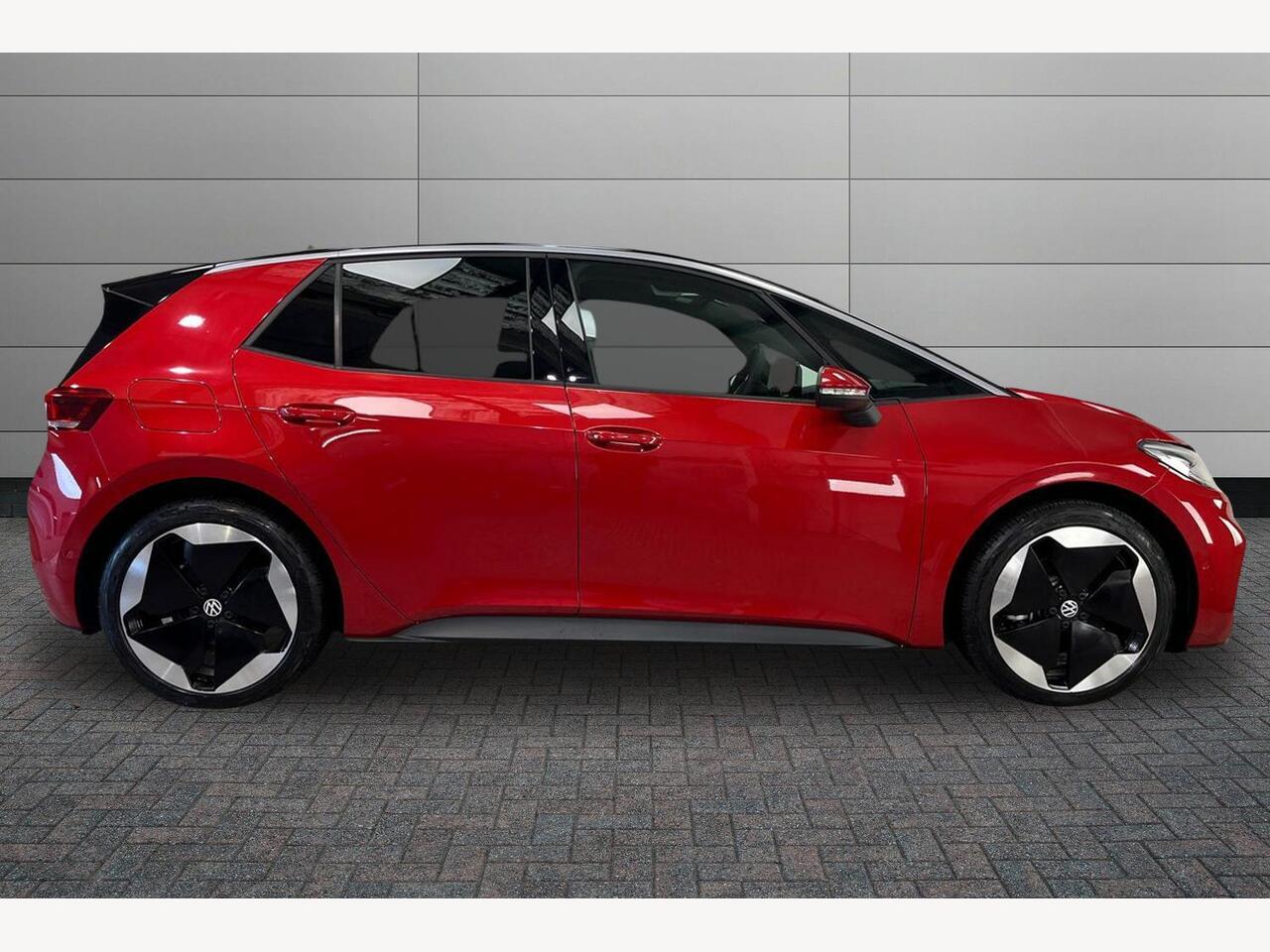 Used Volkswagen ID.3 2025 for sale - 76692492: Photo 5