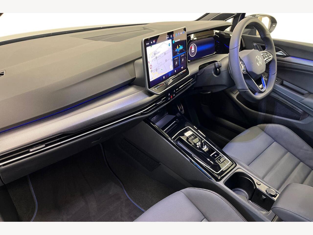 Used Volkswagen Golf 2025 for sale - 76678960: Photo 2