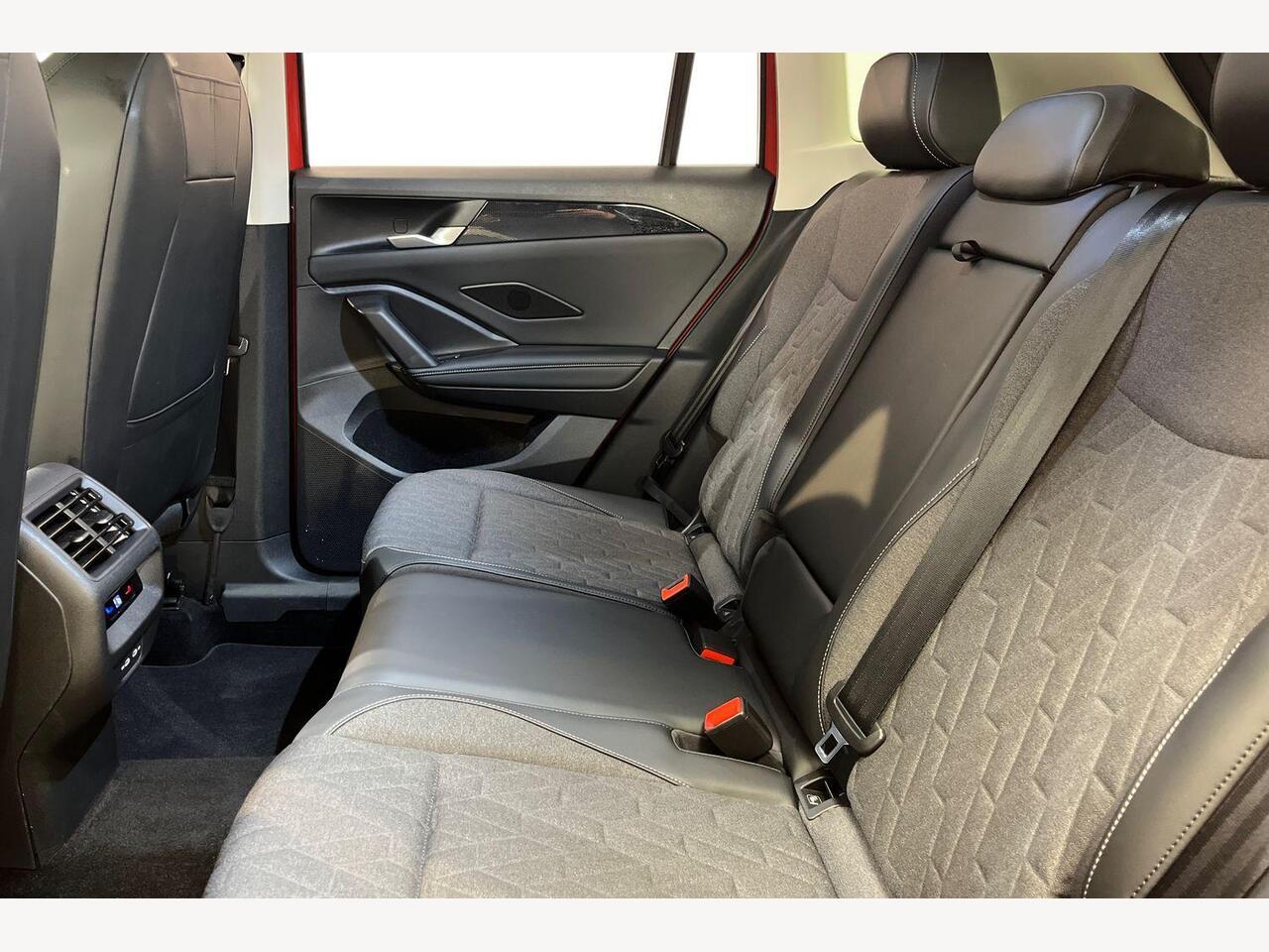 Used Volkswagen Tiguan 2024 for sale - 77647744: Photo 10