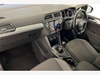 Used Volkswagen Tiguan 2018 for sale - 78158972: Photo