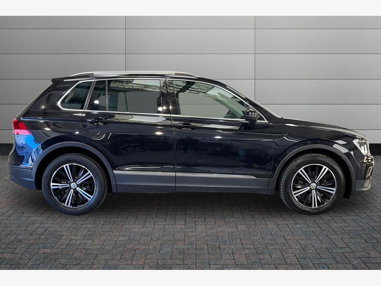Used Volkswagen Tiguan 2018 for sale - 78158972: Photo 5