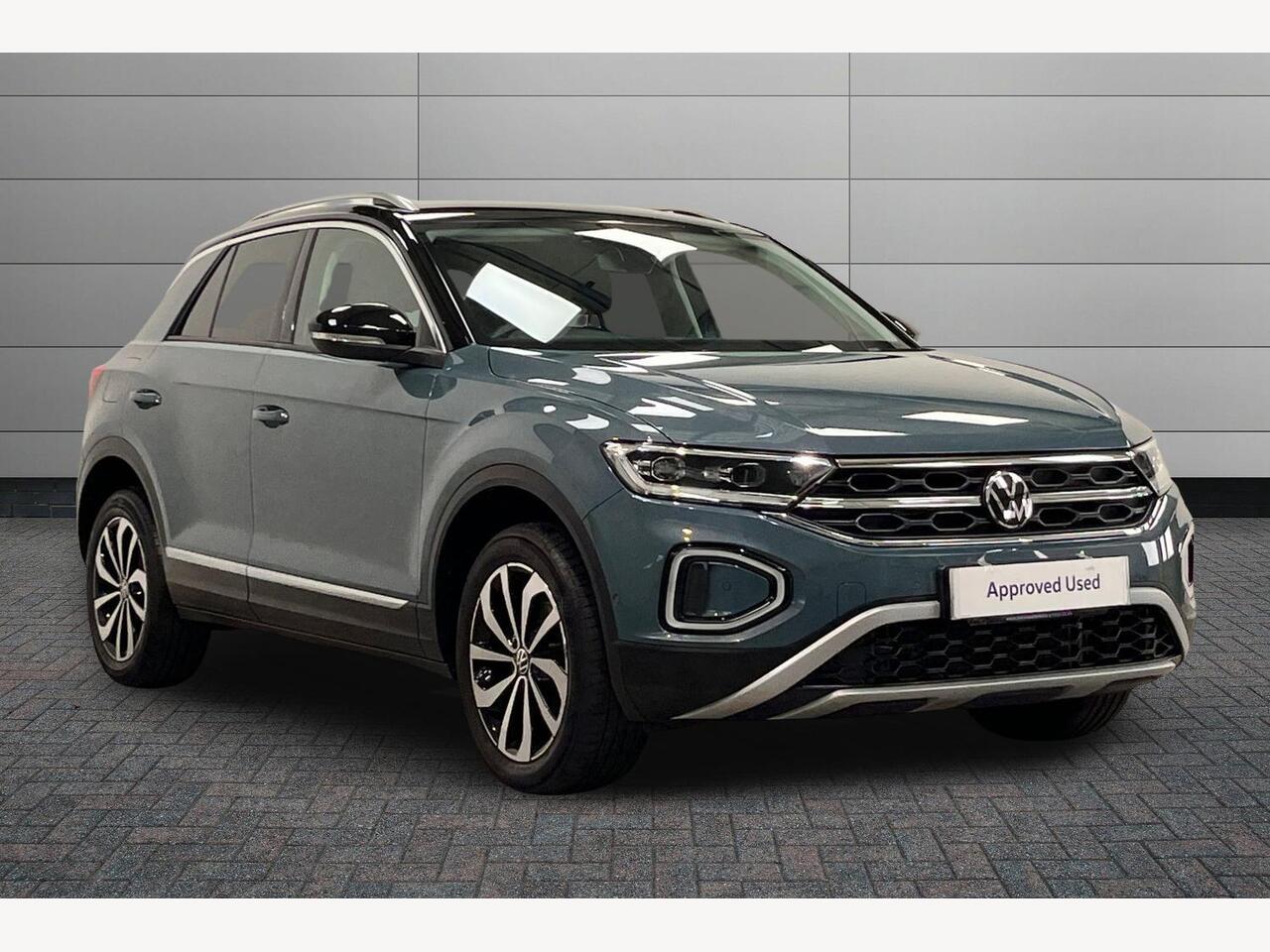 Used Volkswagen T-Roc 2022 for sale - 76674695: Photo 1