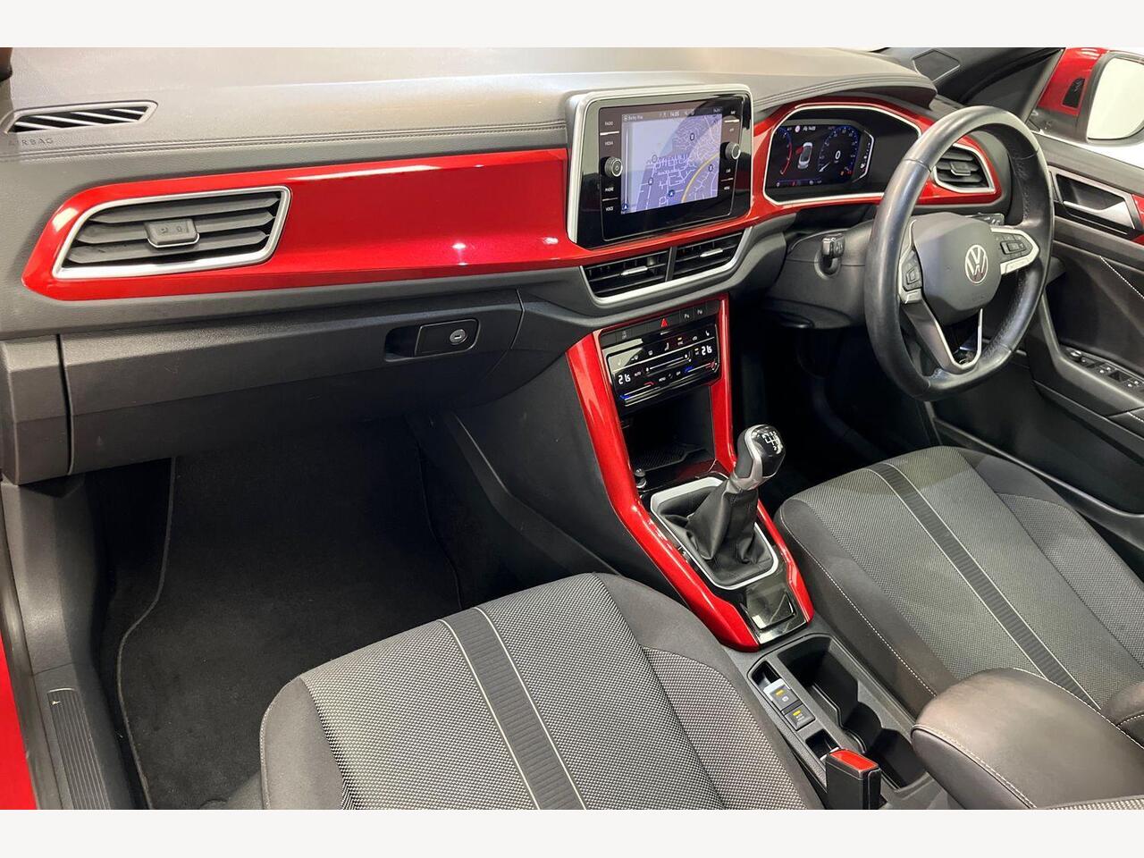 Used Volkswagen T-Roc 2022 for sale - 76675286: Photo 2