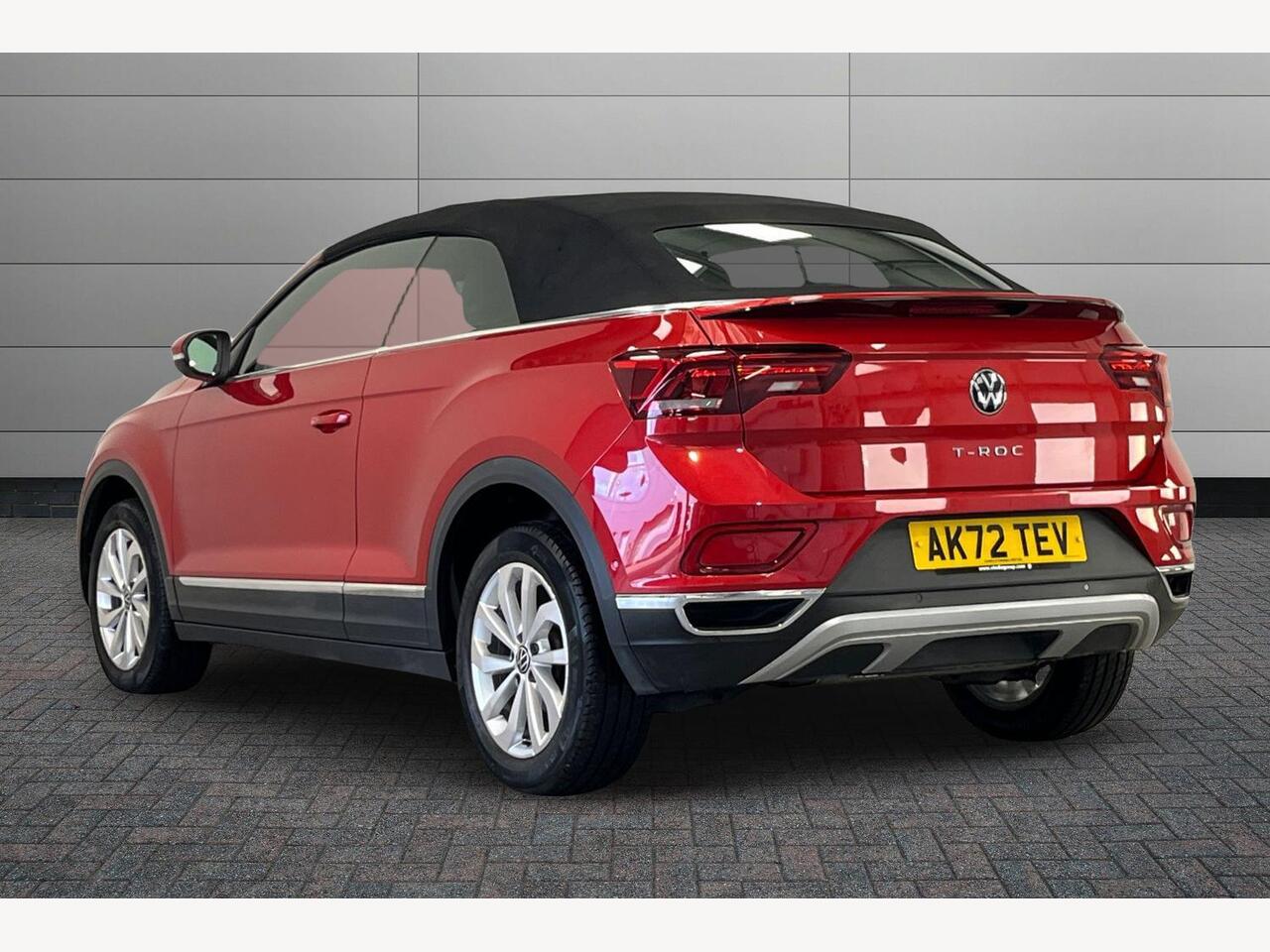 Used Volkswagen T-Roc 2022 for sale - 76675286: Photo 3