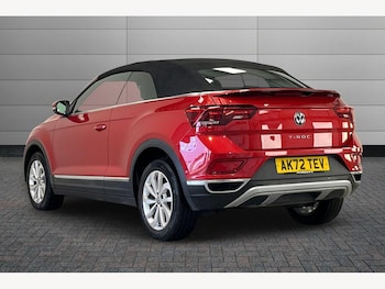 Used Volkswagen T-Roc 2022 for sale - 76675286: Photo