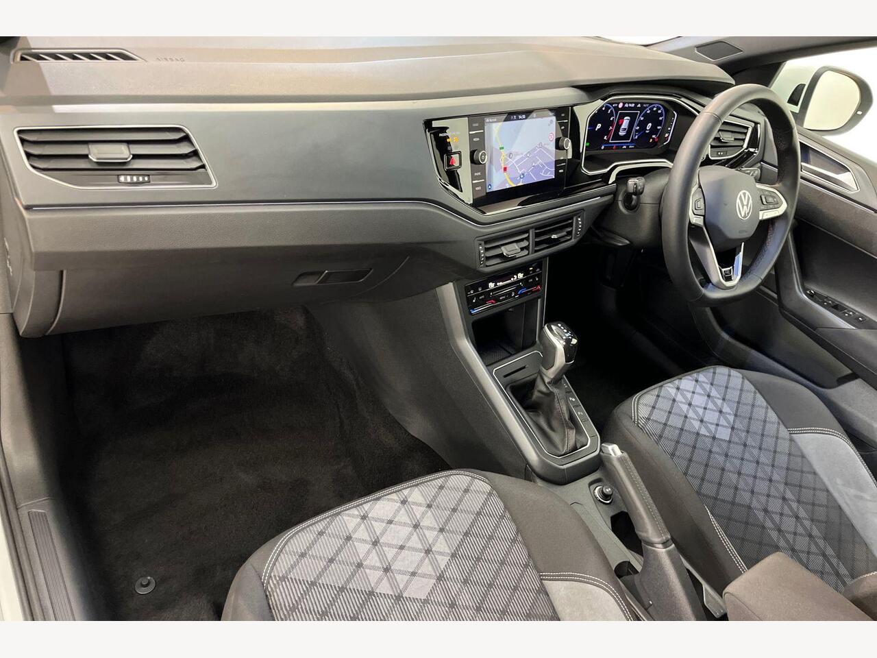 Used Volkswagen Taigo 2025 for sale - 76678284: Photo 2