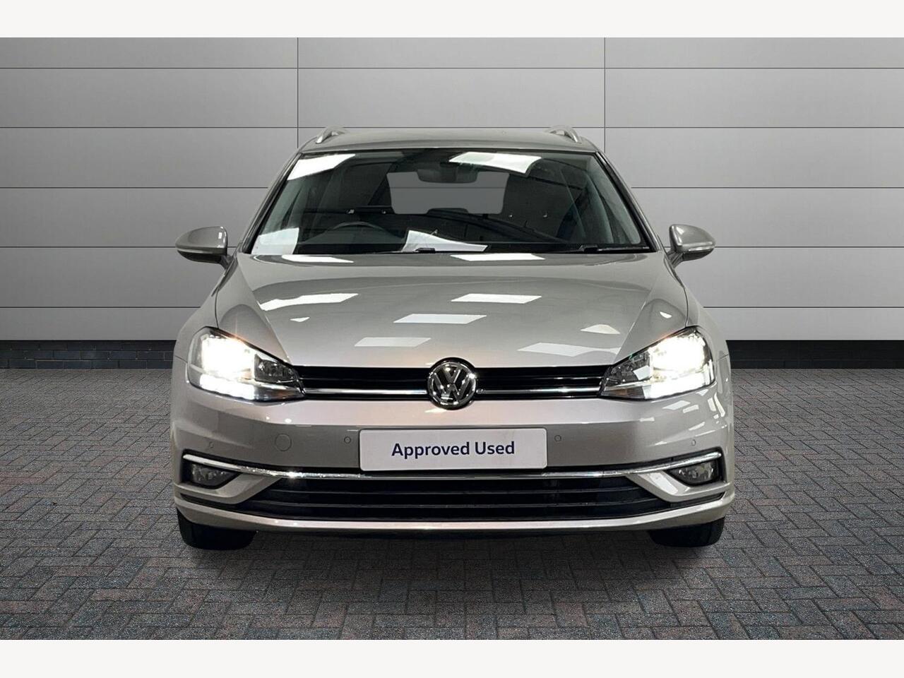 Used Volkswagen Golf 2018 for sale - 77470670: Photo 9