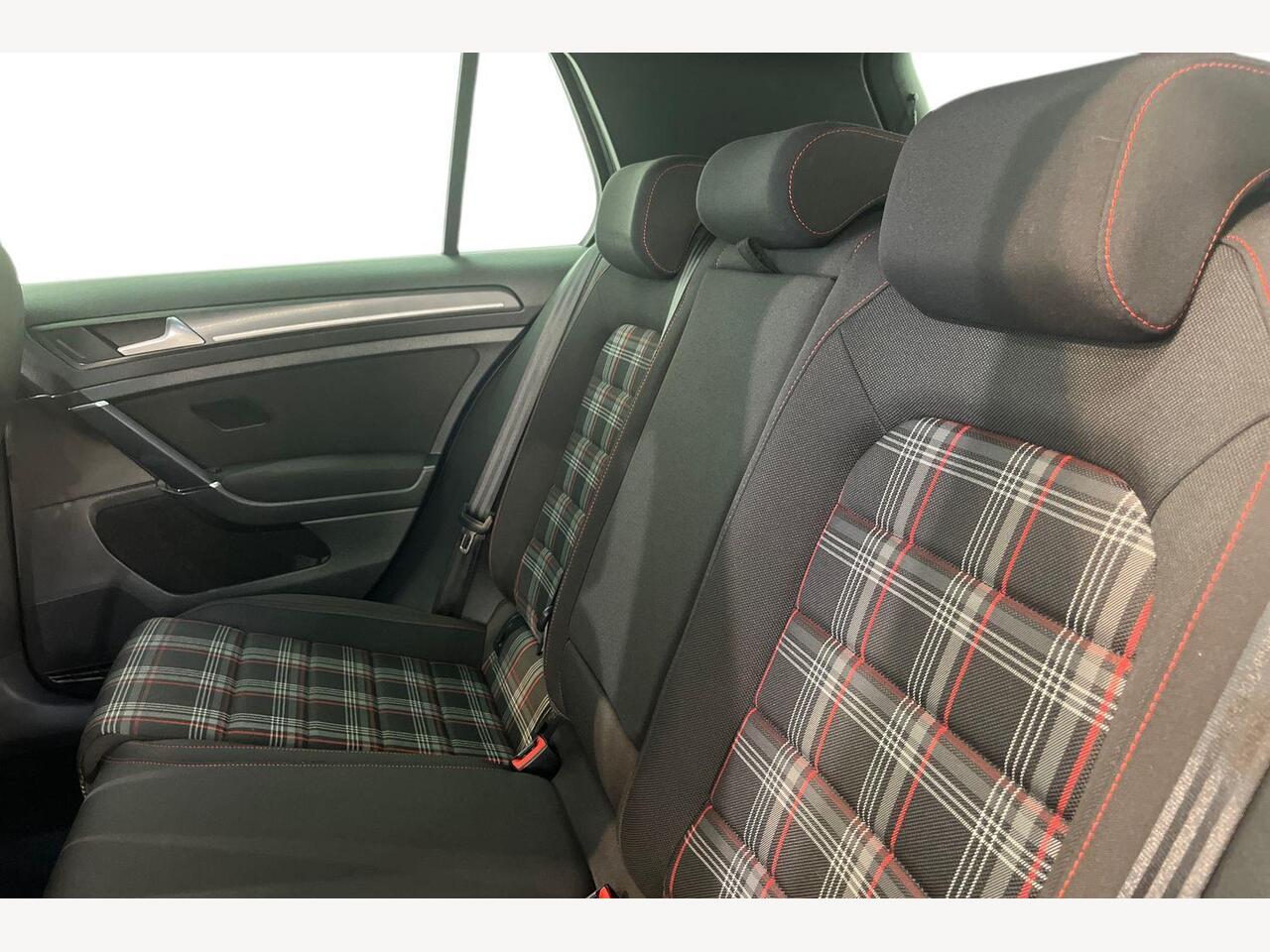 Used Volkswagen Golf 2019 for sale - 76673860: Photo 10