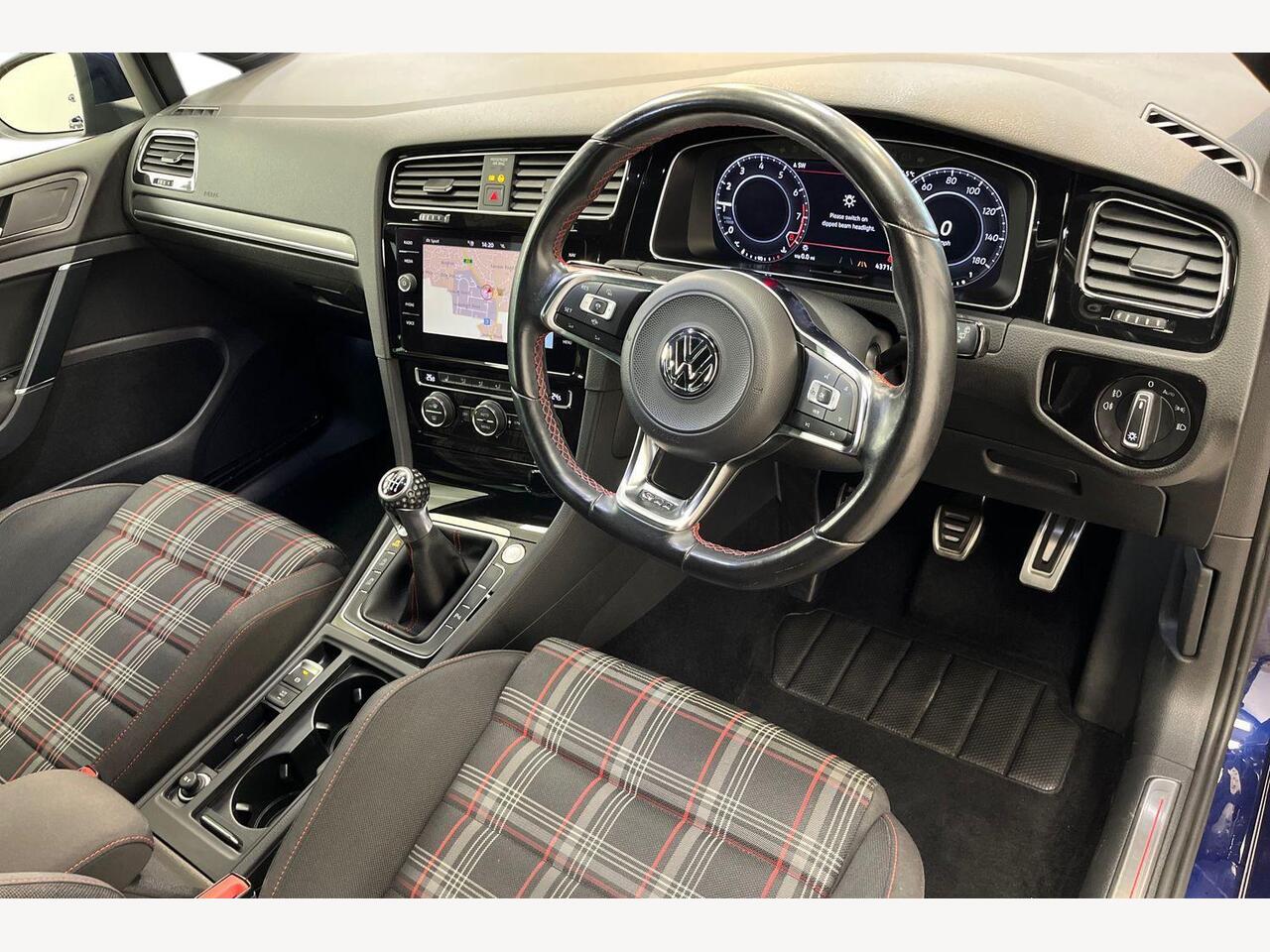 Used Volkswagen Golf 2019 for sale - 76673860: Photo 8