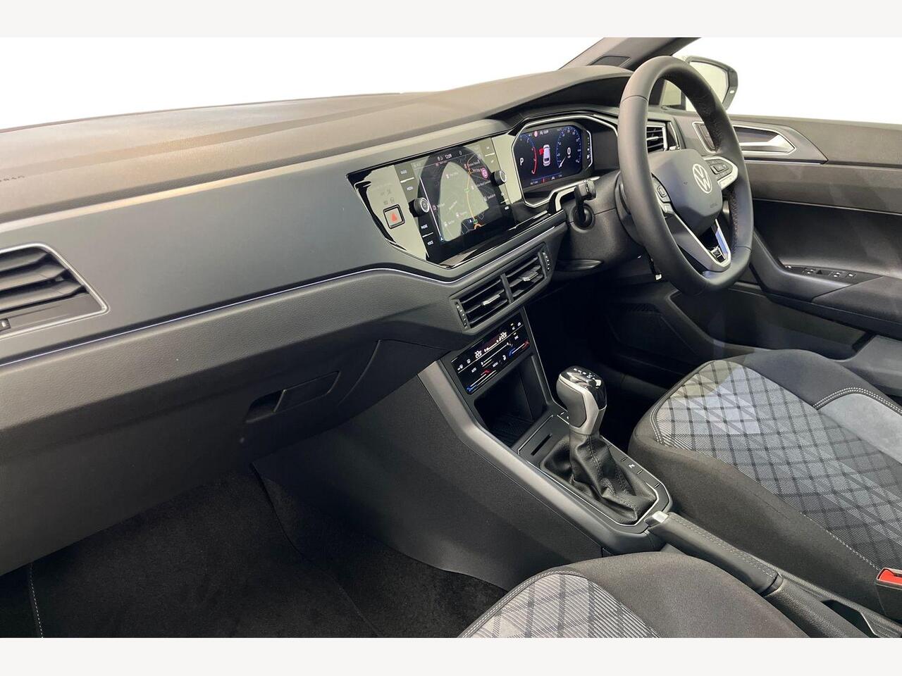 Used Volkswagen Polo 2025 for sale - 76679611: Photo 2